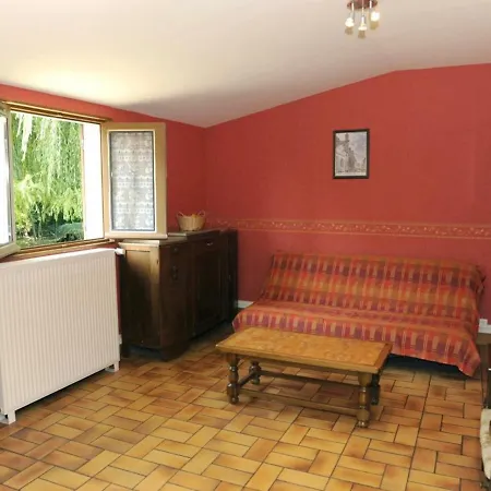 Saint-remy-sous-barbuise, 3 Pieces, 5 Personnes - Fr-1-543-77 Casa de Férias *