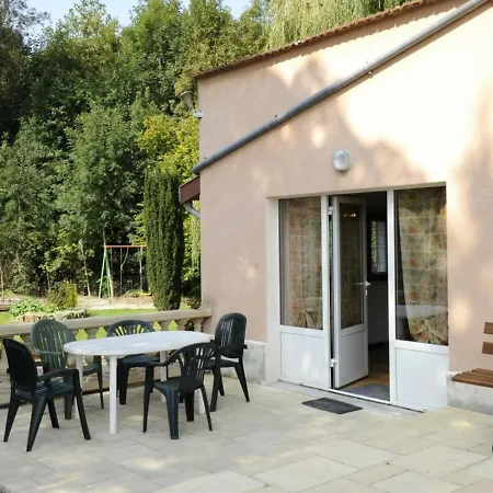 Saint-remy-sous-barbuise, 3 Pieces, 5 Personnes - Fr-1-543-77 Casa de Férias